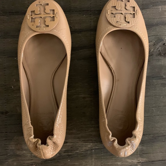 Tory Burch Shoes - Tory Burch REVA patent tumbled leather flats
